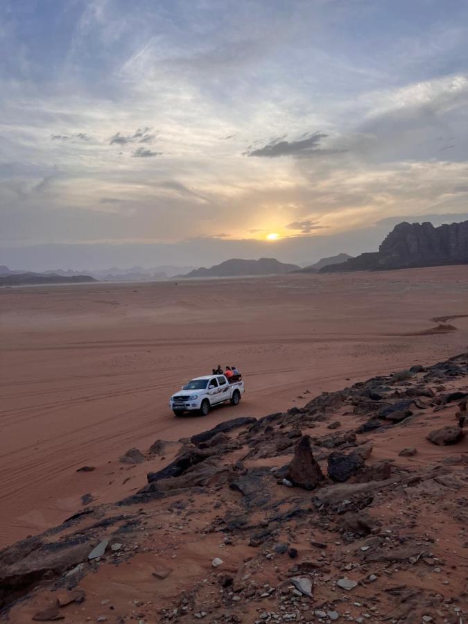 Raja Camp Hotell Wadi Rum Eksteriør bilde
